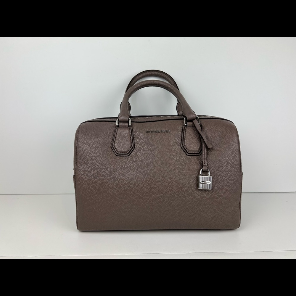 MICHAEL KORS STUDIO Mercer Medium Leather Duffel Color- Cinder
